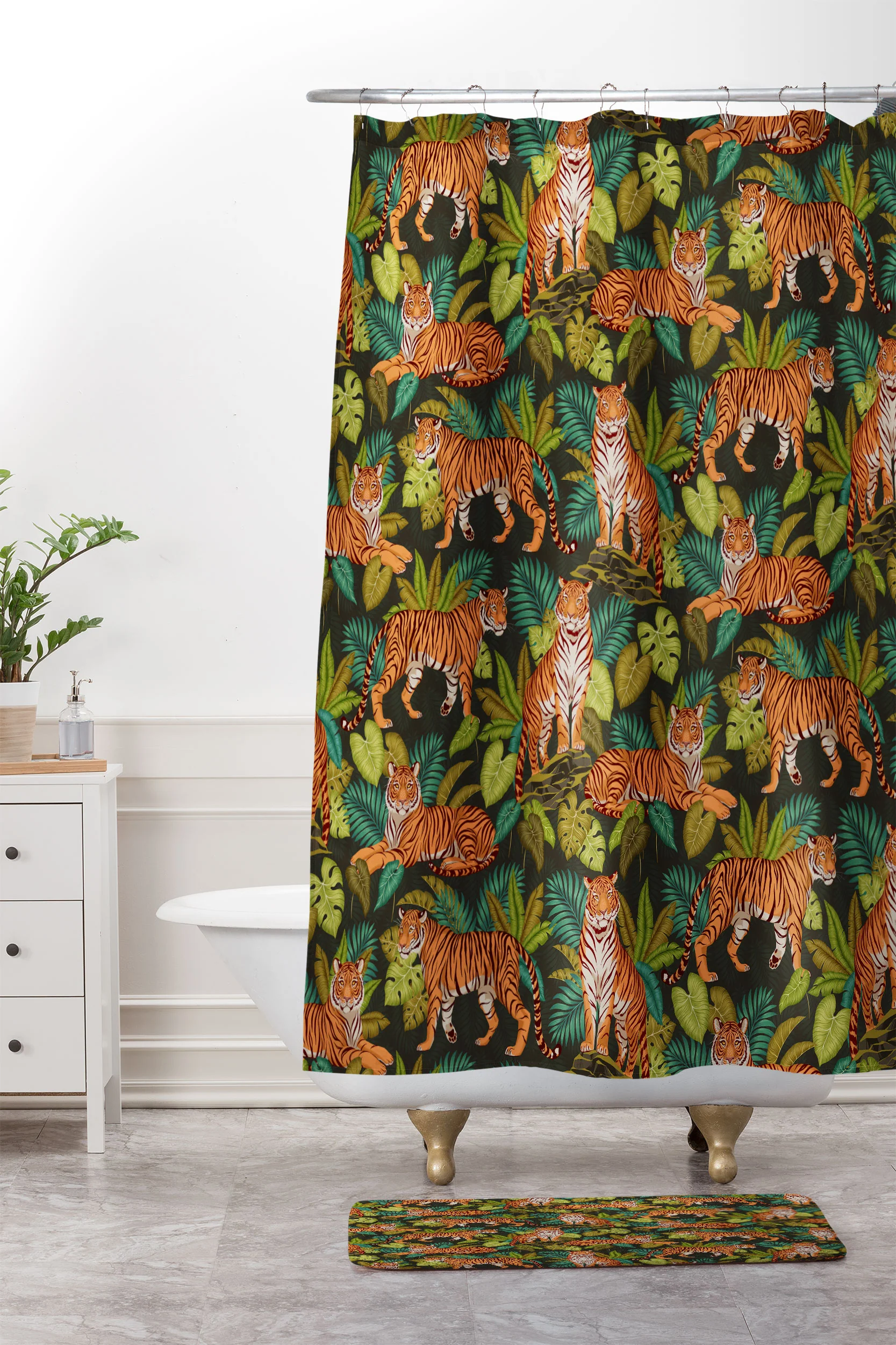 Avenie Jungle Tigers In Charcoal Memory Foam Bath Mat - Image 4