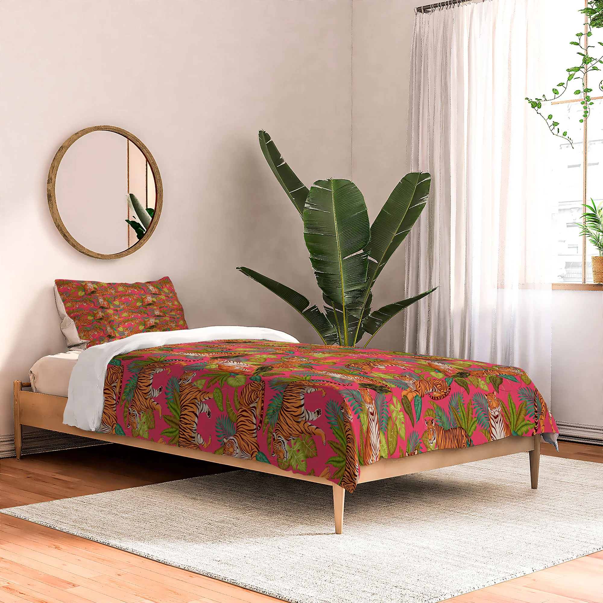 Avenie Jungle Tigers In Hot Pink Comforter - Image 5