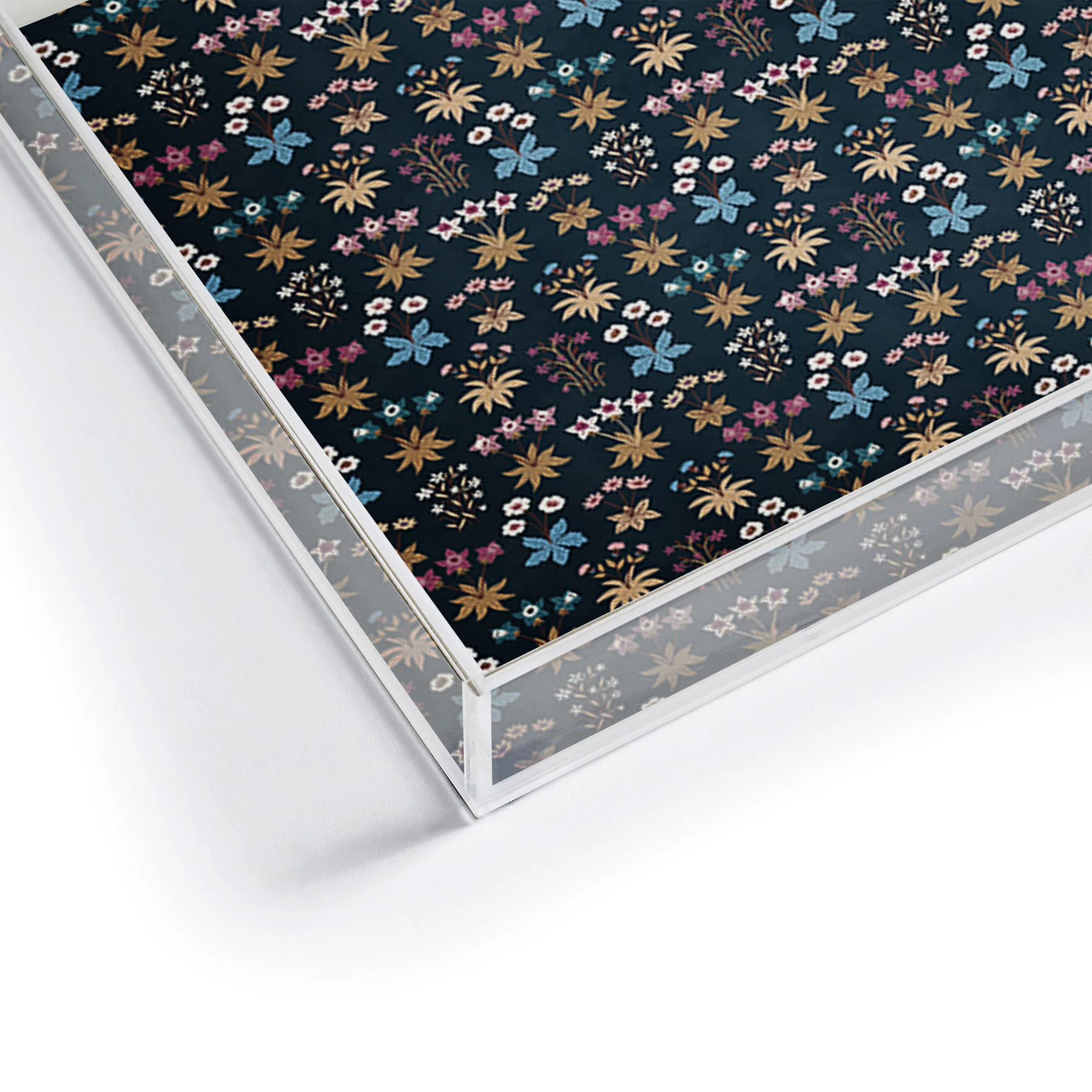 Avenie Romantic Botanica I Acrylic Tray - Image 9