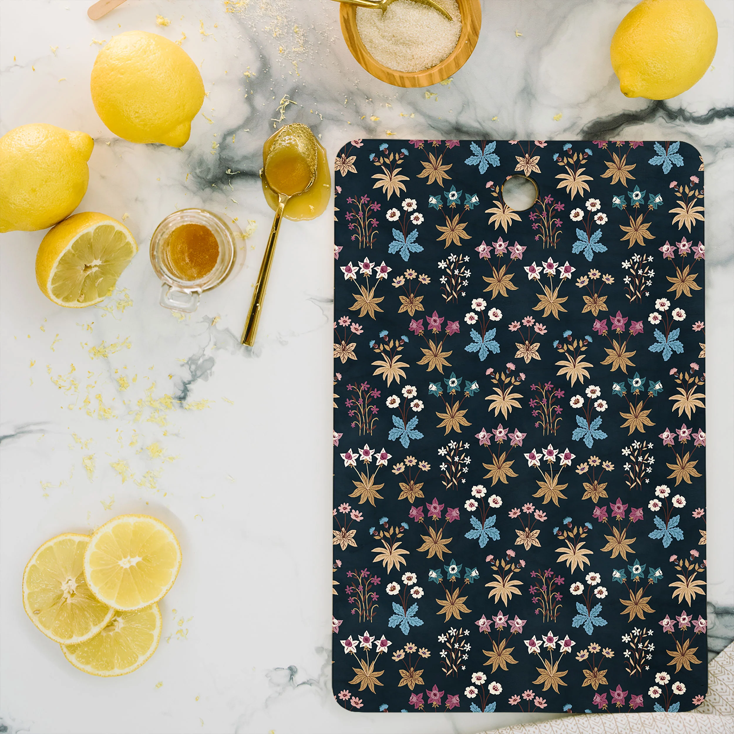 Avenie Romantic Botanica I Cutting Board Rectangle - Image 2
