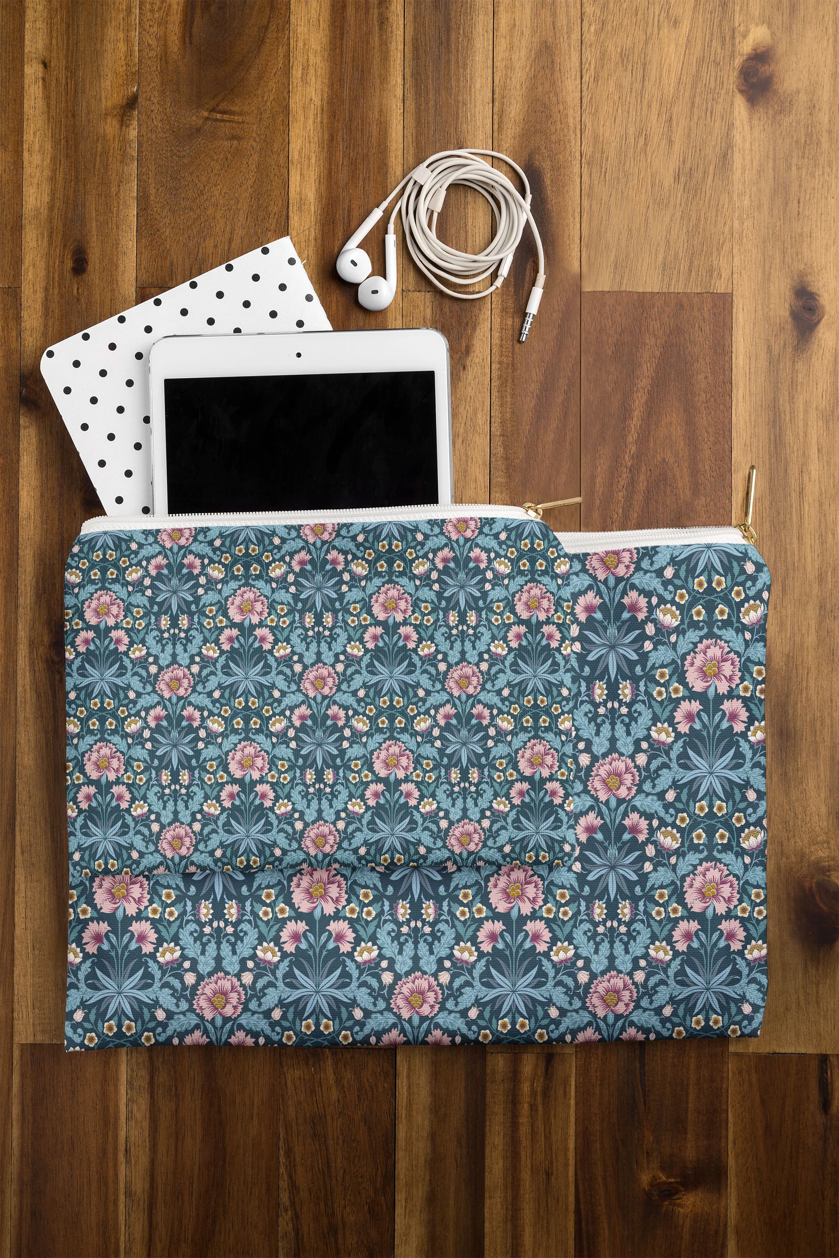 Avenie Romantic Botanica Pouch - Image 2