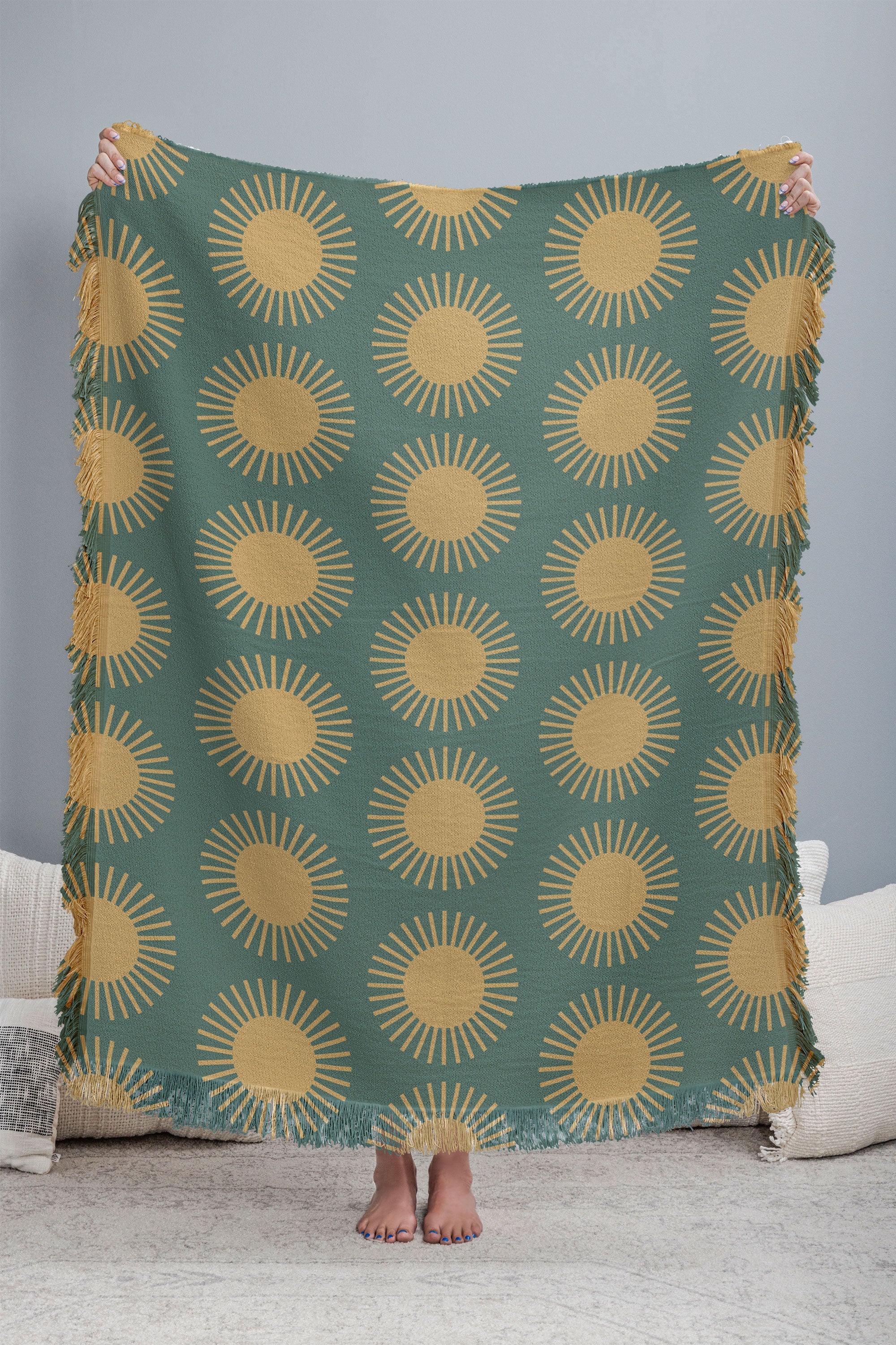 Colour Poems Cheerful Sun Pattern Sage Throw Blanket - Image 3
