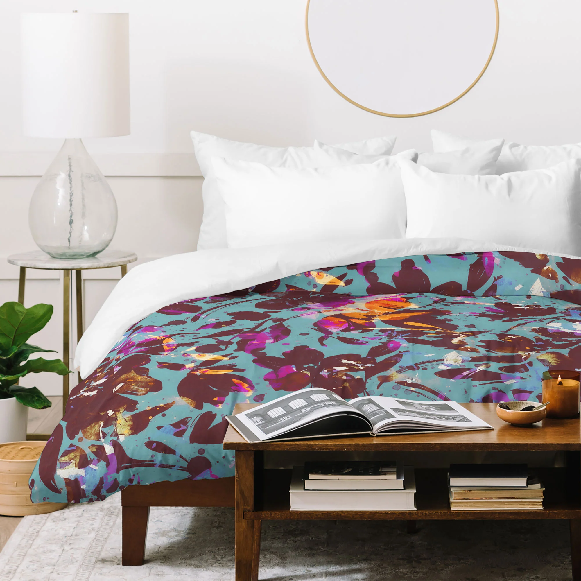 Marta Barragan Camarasa Bold Floral Expression Duvet Cover - Image 7