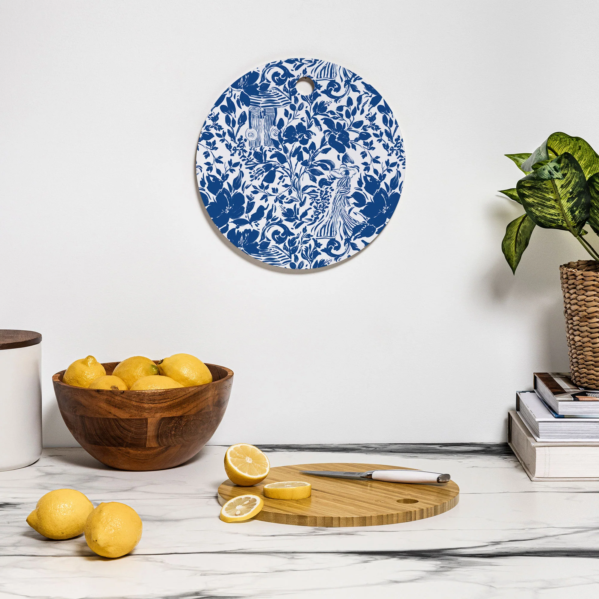 Marta Barragan Camarasa Chic Garden Walk Cutting Board Round - Image 3
