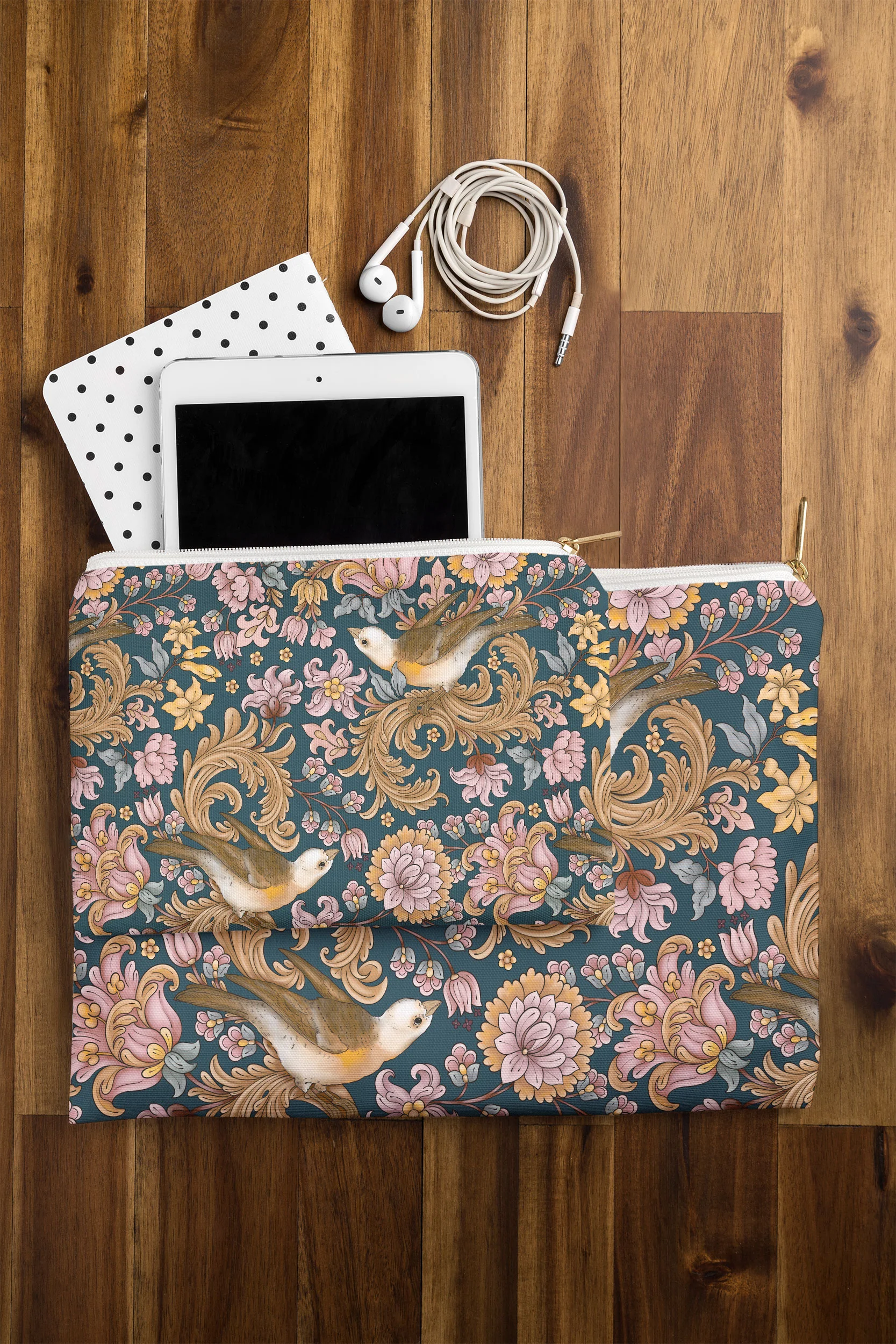 Marta Barragan Camarasa Ornate Bird Garden Pouch - Image 2