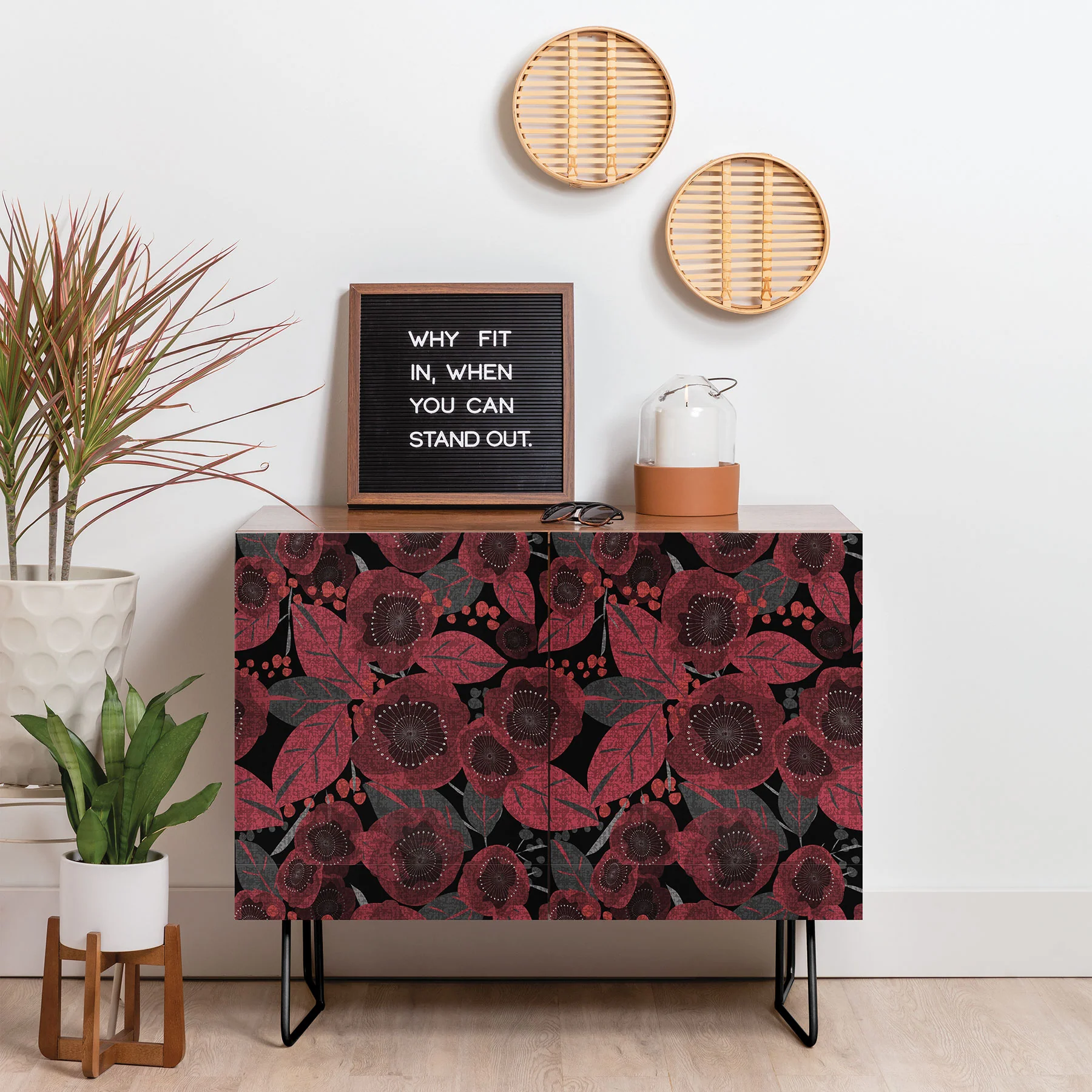 Mirimo Dark Red Romance Credenza - Image 6