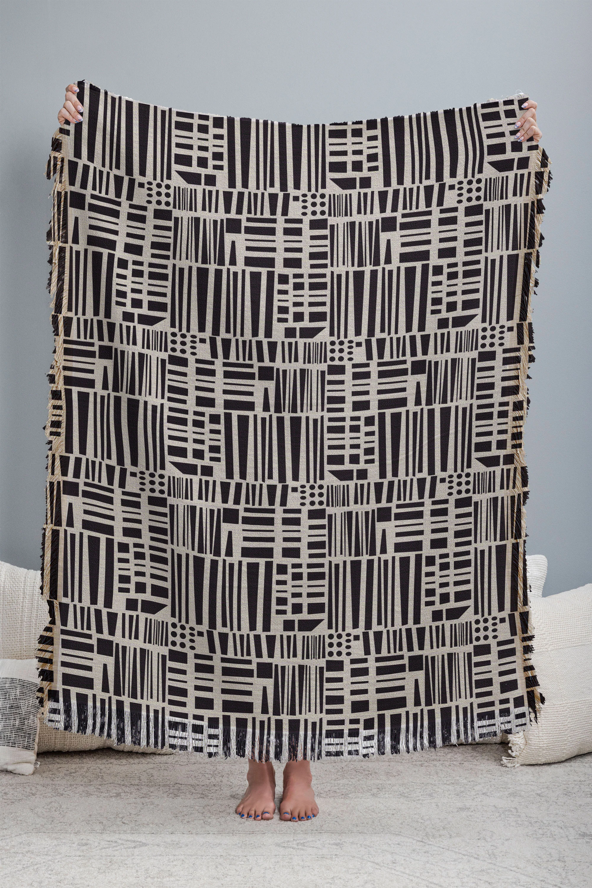 Mirimo Moge Throw Blanket - Image 3