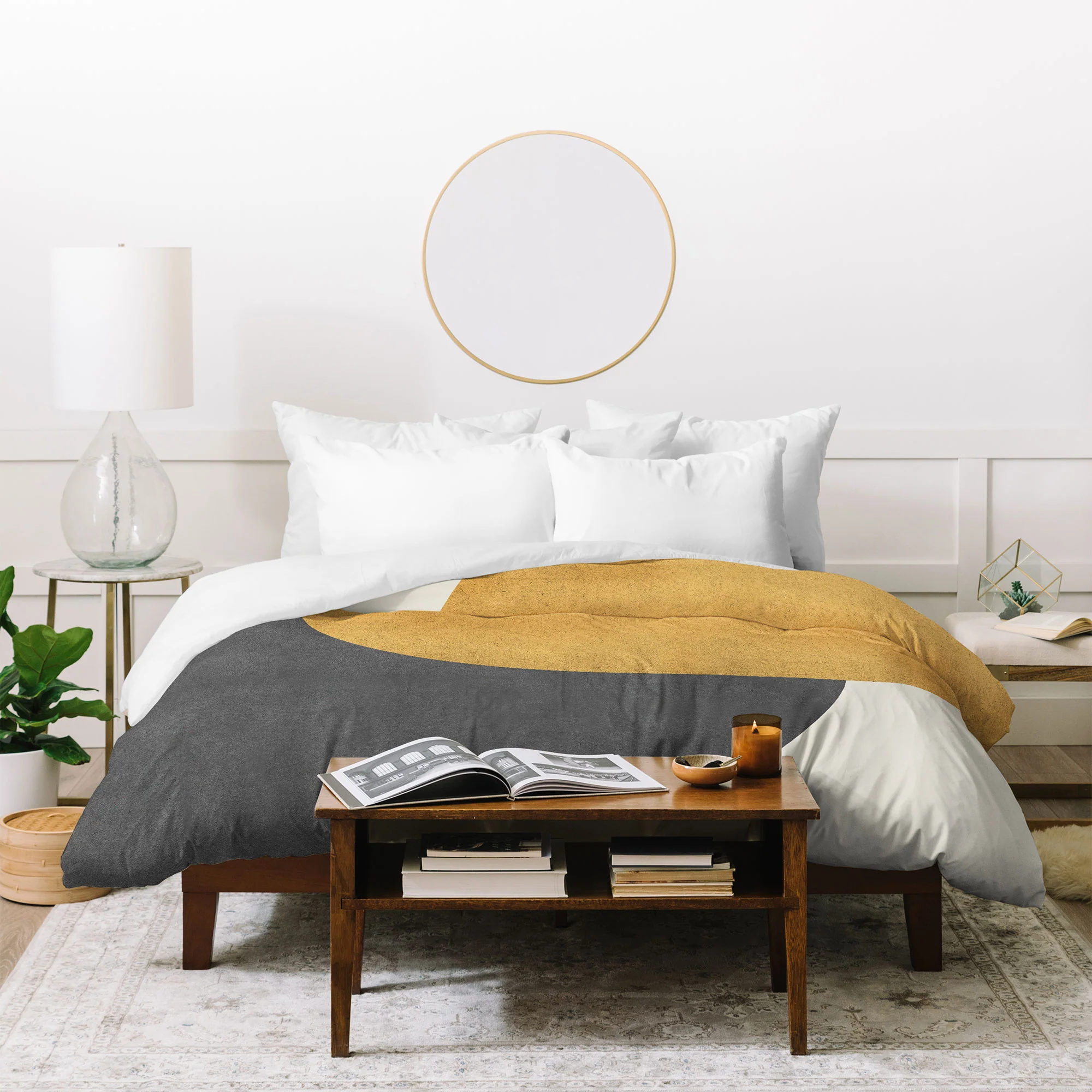 MoonlightPrint Halfmoon Colorblock Gld Blck Duvet Cover - Image 8